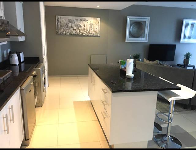 2 BEDROOM APARTMENT FOR SALE IN TABLE VIEW